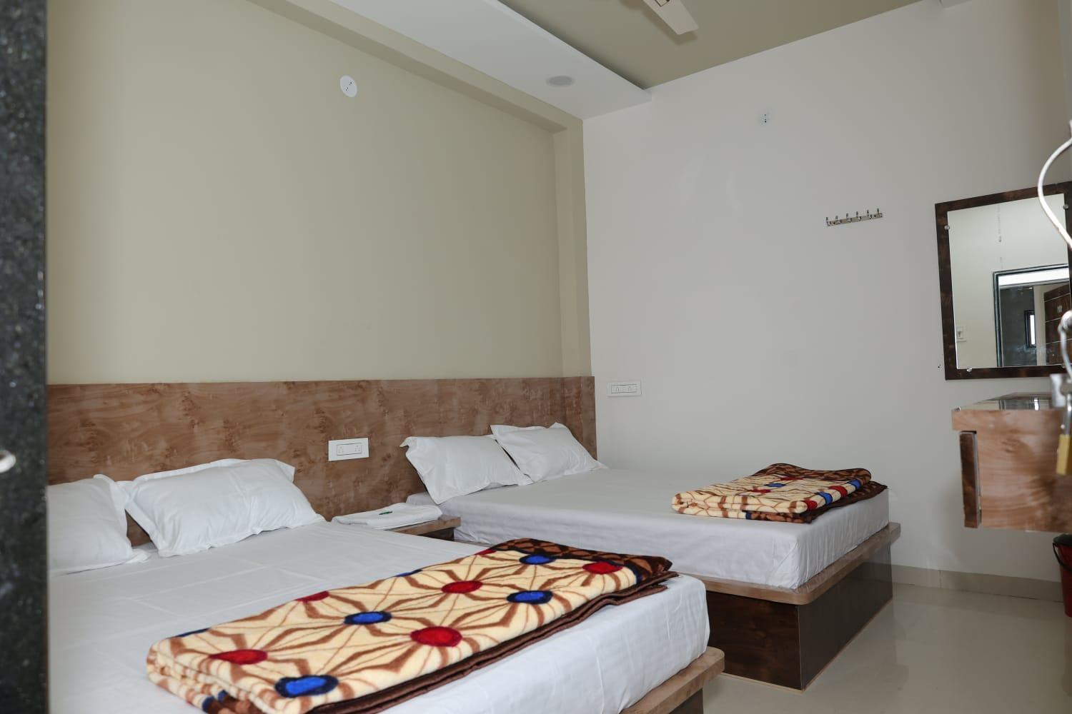 Hotel Shree Jyotirlinga Residency Ellora Exterior foto