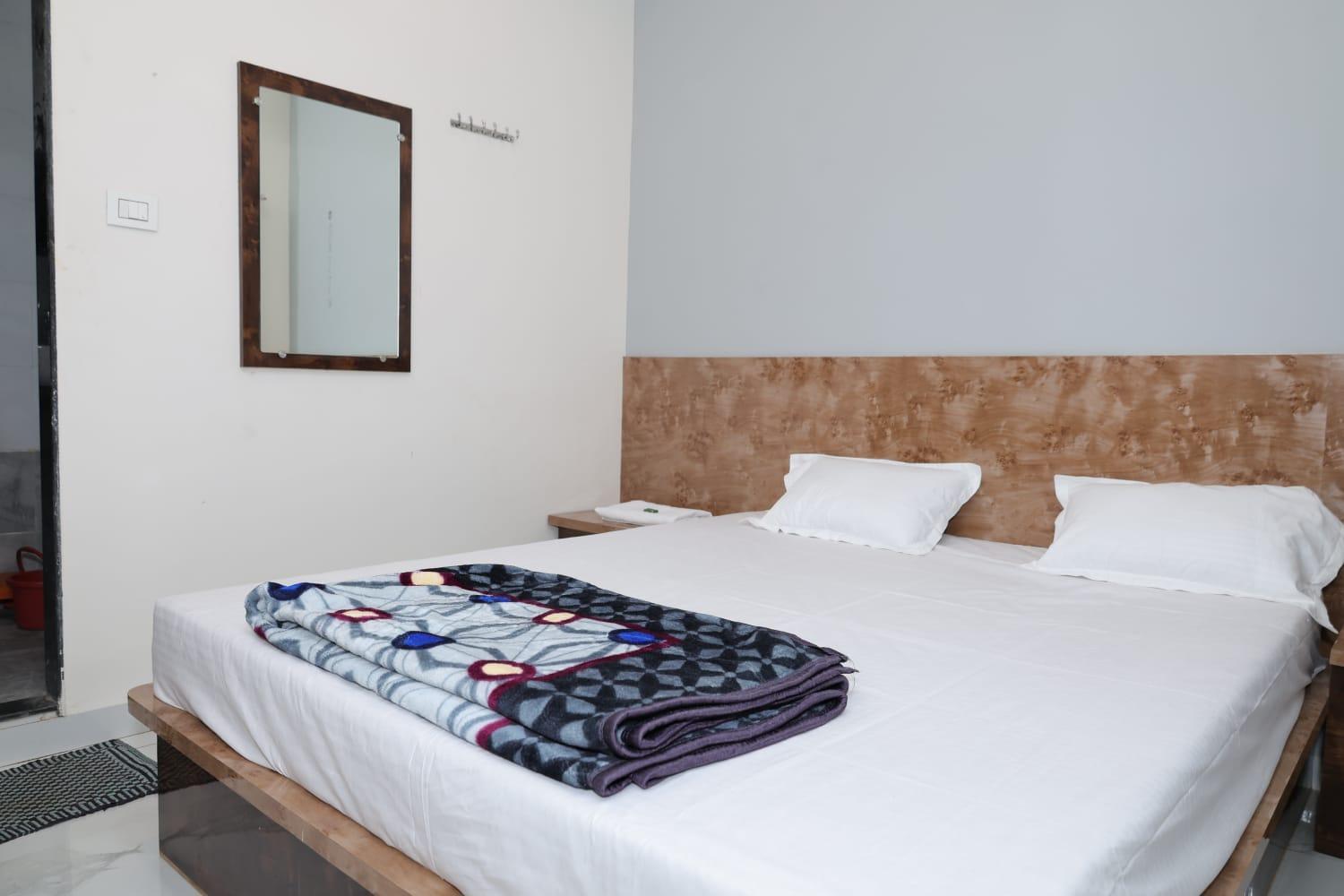 Hotel Shree Jyotirlinga Residency Ellora Exterior foto